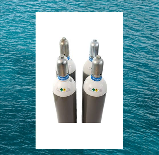 [:hu]Acél 50 liter gázpalack tengerálló festés[:en]Steel 50 liter gas cylinder seaproof paint, 200 bar[:]